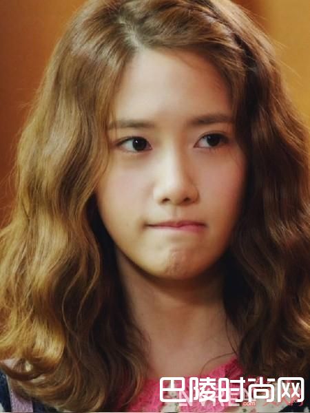 头小头扁发质软适合发色_什么发色最显白？什么发色最适合？2017的流行发色都在这里了！