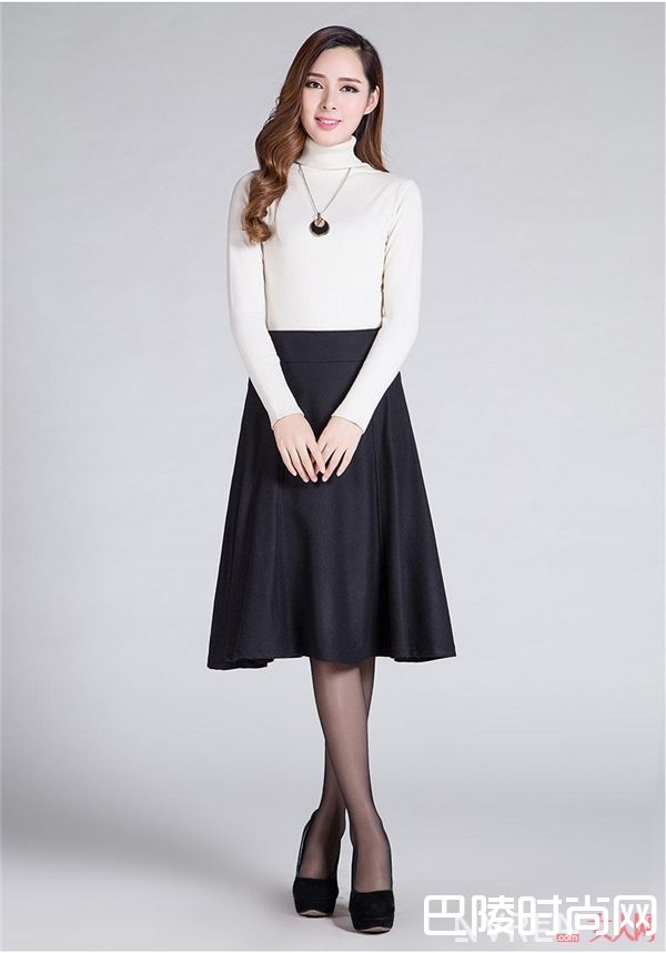 春天约会穿长款摆裙