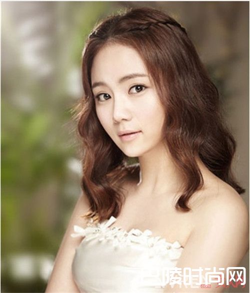 明星示范刘海_刘海烦恼 明星教你轻松渡过刘海尴尬期