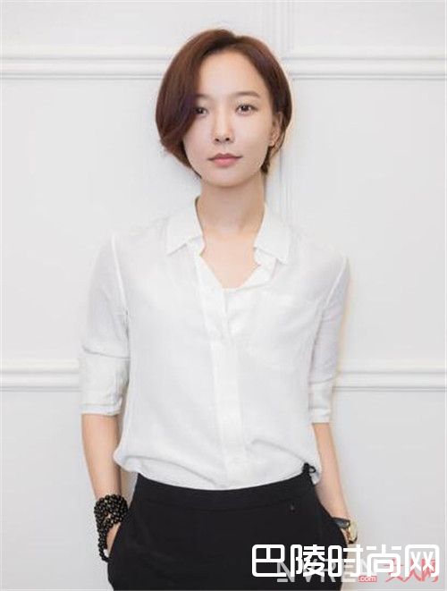 half-bun明星示范_从集体lob头到全民剪刘海 再到二次元染发你都跟上了没