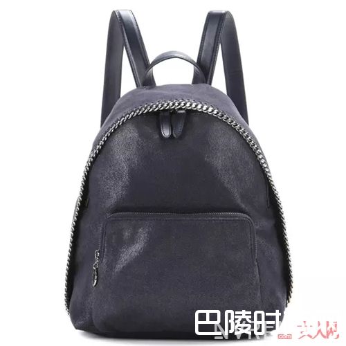 时髦运动款双肩包_双肩包翻身！打造时髦路线 