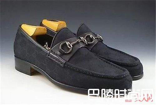 Gucci Horsebit Loafer乐福鞋简介_男人鞋柜里必须要具备的8双鞋 超帅男人味就靠它们了
