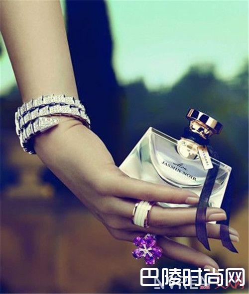 宝格丽我的夜茉莉珍宝香氛简介_哪10款神秘东方调香水能散发危险女人味