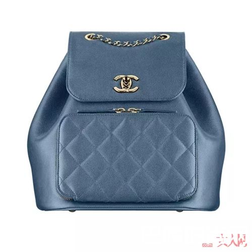 时装包变体双肩包_双肩包翻身！打造时髦路线 