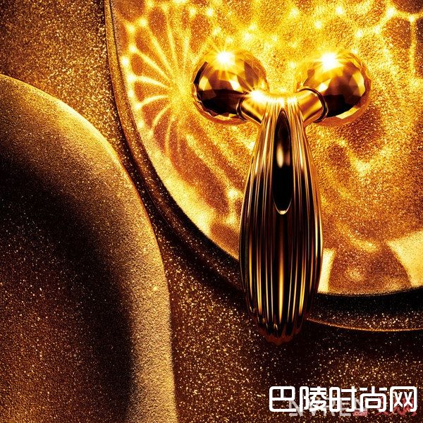 ReFa奢华版镀金及水晶鳄鱼皮版_日本最火美容仪MTG旗下21款ReFa到底有何区别？