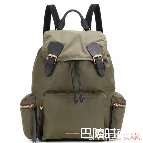 时髦运动款双肩包_双肩包翻身！打造时髦路线 