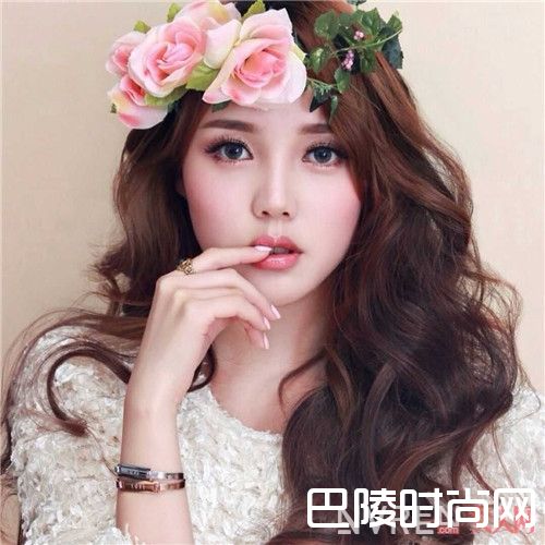 “桃花妆”怎么画