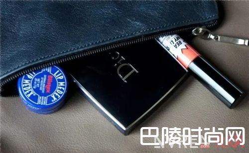 Blistex护唇膏推荐_平价又好用 这6个保湿单品你值得拥有!