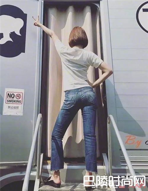 撕边&毛边裤脚搭配技巧_牛仔裤还只会卷裤脚？今年流行的裤子长这样！