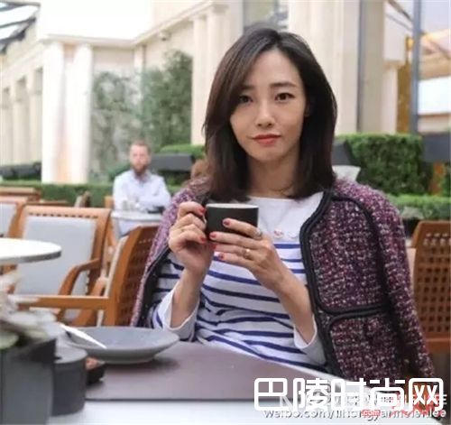 SAINT JAMES T恤搭配_基础款升级穿搭 给乱穿衣“加点料”