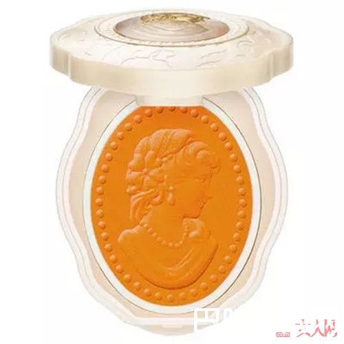 楚楚可怜的睫毛腮红_巧用腮红打造完美妆容 这些技巧你get了吗？