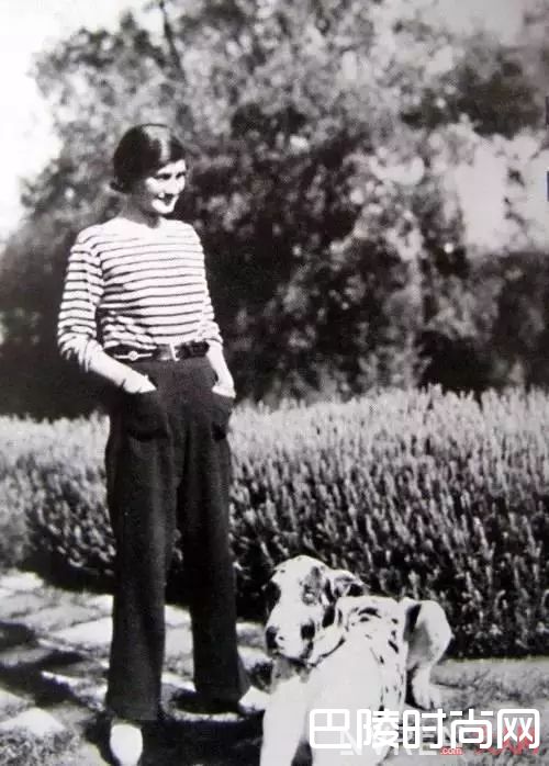 SAINT JAMES T恤搭配_基础款升级穿搭 给乱穿衣“加点料”