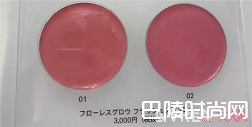 用高光打造轮廓感_“行走的种草机”！她用过的色号全都卖光光