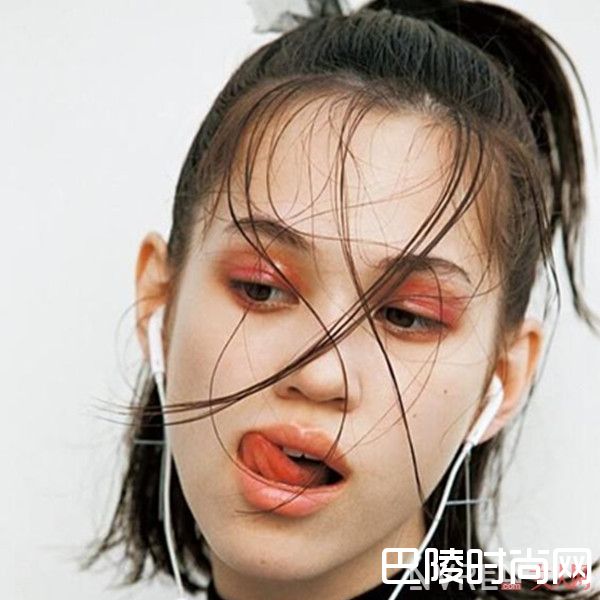 手把手教你打造lob发型_lob头怎么卷才更加好看 日系造型师手把手教会你