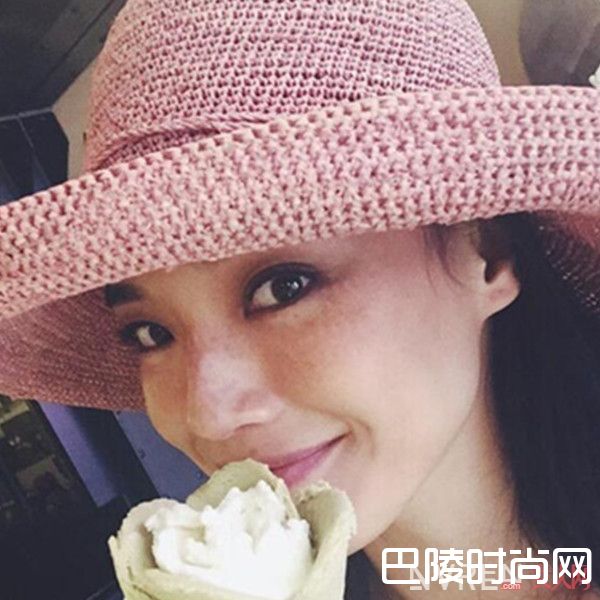 日系雀斑妆教程_日系雀斑妆怎么化 美妆博主告诉你心机小技巧