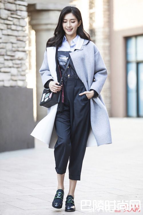 高腰的穿搭如何穿吃文青感_懒人穿搭：春天高腰的穿搭方式教你如何穿出大长腿
