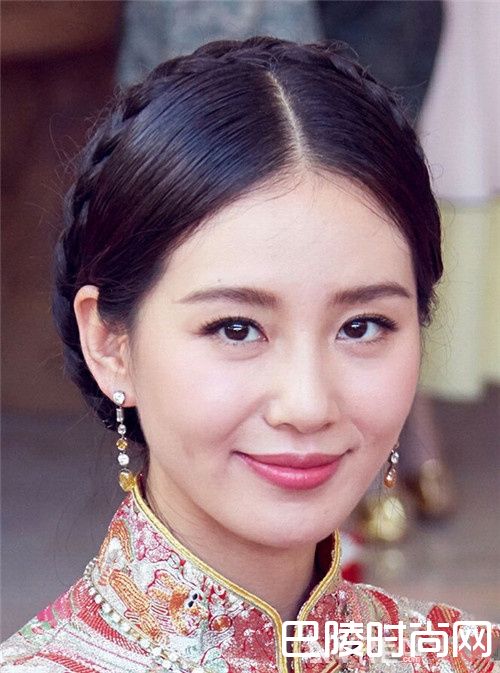 刘海编发介绍_2017年最美发型 爱美的你是时候换一波发型了