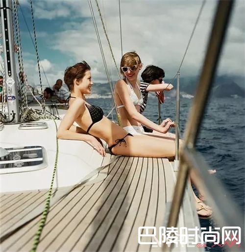 不成套的内衣_过了25岁的女人们 这6件单品不再适合你!