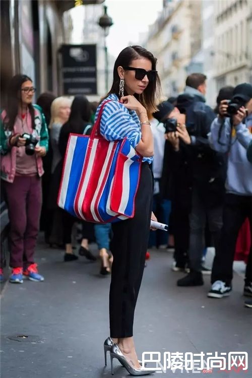 个性百搭烟管裤_腿不直大腿粗?你需要一件经典百搭的烟管裤!