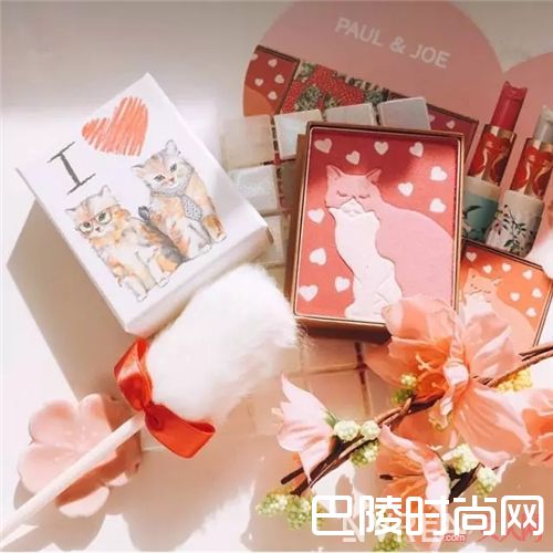 猫咪腮红盘_比口红还有效 这10款腮红让直男难以抗拒！