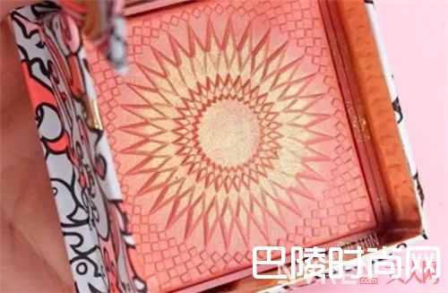 加州艳阳_比口红还有效 这10款腮红让直男难以抗拒！