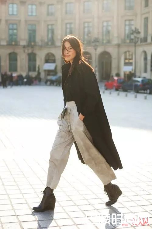 经典阔腿_今年最流行的5款裤子 你收齐了吗？