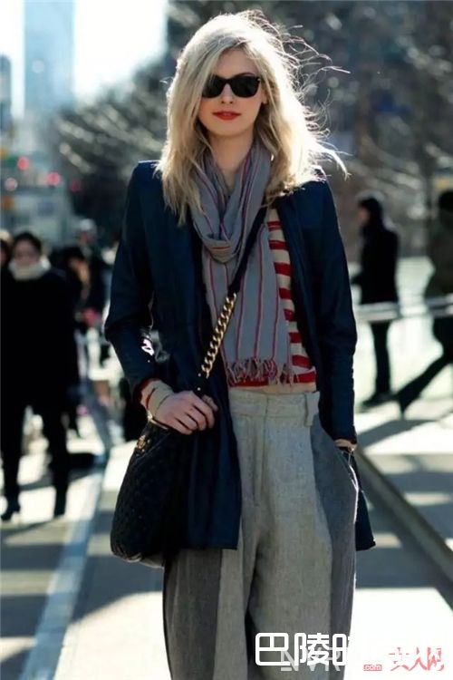 干练西装_今年最流行的5款裤子 你收齐了吗？