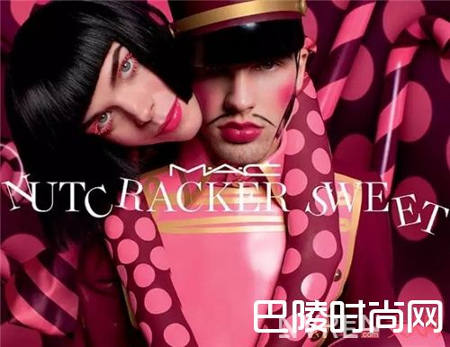 胡桃夹子腮红_比口红还有效 这10款腮红让直男难以抗拒！