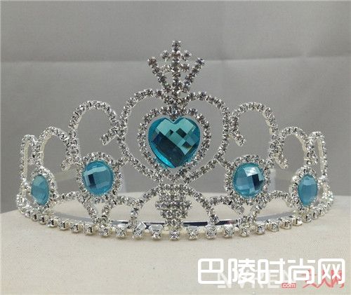 St Doré饰品系列的主题_春季必备哪些搭配利器？这些配饰承包你春季所有搭配