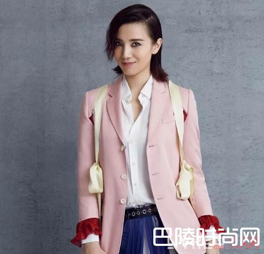 lob发型图片_火遍娱乐圈的lob头适合什么脸型 好看的发型也不能随意选择