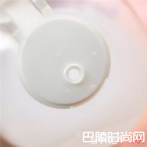 ALOVIVI化妆水_这些化妆水平价又大碗 最适合敷水膜了！