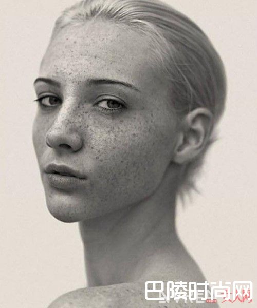 雀斑妆图片_说说雀斑妆怎么流行起来的 接受不完美的自己并不难