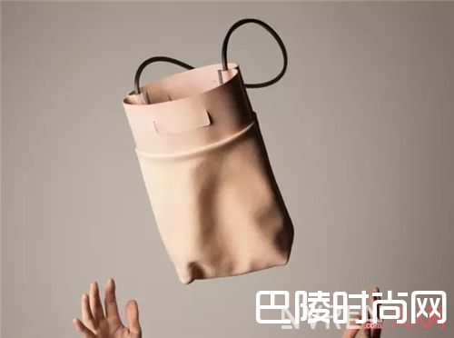 Chiyome包包推荐_一只大牌包背半年 不如一打小众包各有各的美