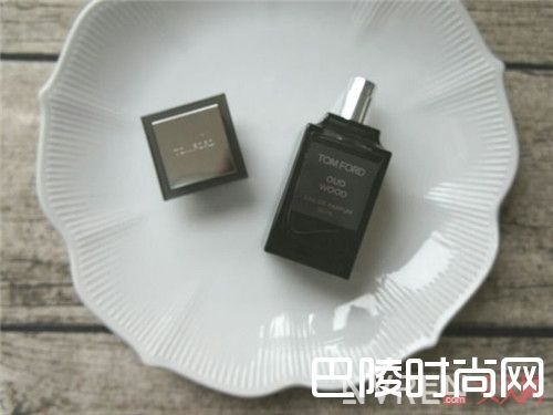 汤姆·福特 乌木男士香水有什么特点_男人选择香水要视场合而定吗？不同场合男人选择香水秘诀是什么