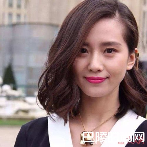 刘诗诗教你如何打理lob头_lob头发型图片介绍 众位女星教你如何变美