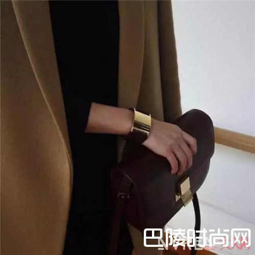 Classic Box包包推荐_花大价钱买个撞脸包 不如买这些永不过期的经典款