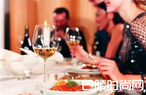 男士参加各种场合适合什么香水_男人选择香水要视场合而定吗？不同场合男人选择香水秘诀是什么