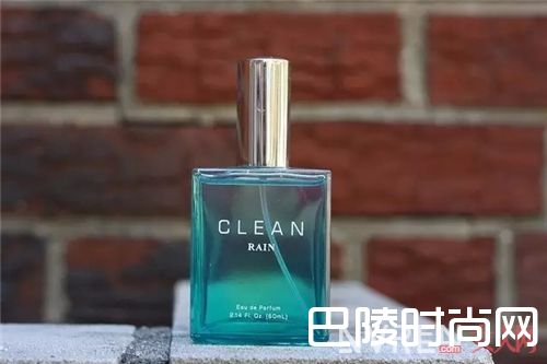 Clean香水推荐_10款自带“春天味”的香水 总有一款让你颠倒