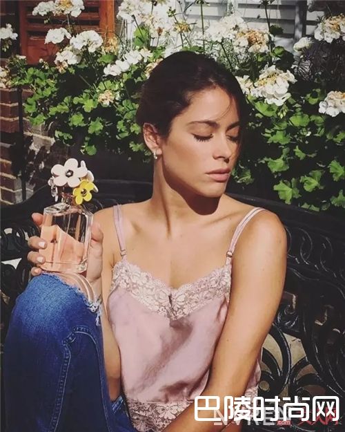 Marc Jacobs DAISY香水推荐_10款自带“春天味”的香水 总有一款让你颠倒