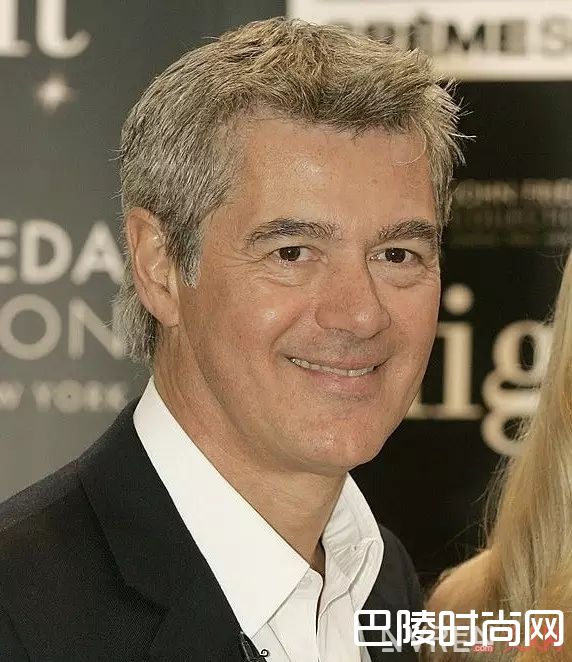 下庭（下巴）决定短发的长度_觉得自己不适合短发？选对发型、学会打理，人人都能留短发