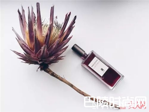 Serge lutens香水推荐_10款自带“春天味”的香水 总有一款让你颠倒