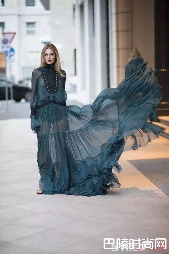  透视薄纱仙女裙_你和一枚真仙女的距离就差一条美哭了的仙女裙！