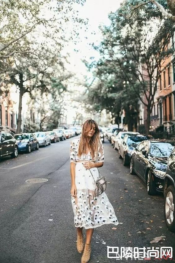 印花仙女裙_你和一枚真仙女的距离就差一条美哭了的仙女裙！