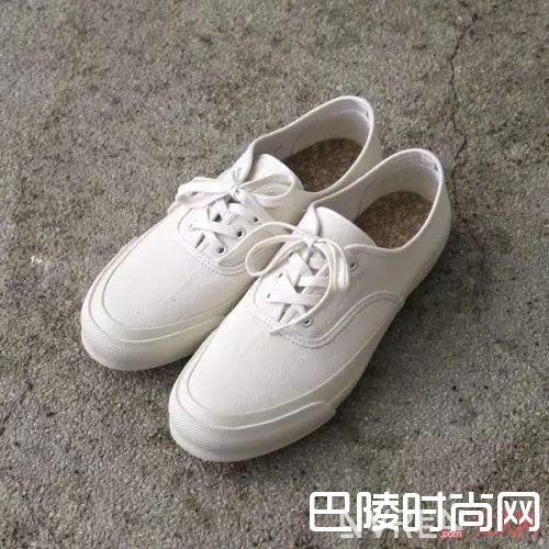 DOEK帆布鞋介绍_除了CONVERSE 还有这些好看性价比又高的帆布鞋