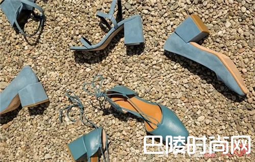 好穿不过方头中跟鞋_新一季该买什么鞋？赶快收下这份流行清单