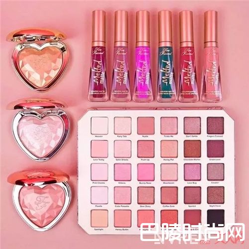 Too Faced Love Light高光_这些彩妆颜值超高 分分钟让你少女心爆棚