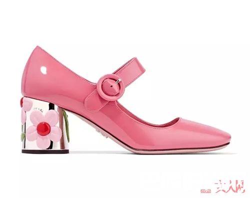 多变的玛丽珍鞋_新一季该买什么鞋?赶快收下这份流行清单