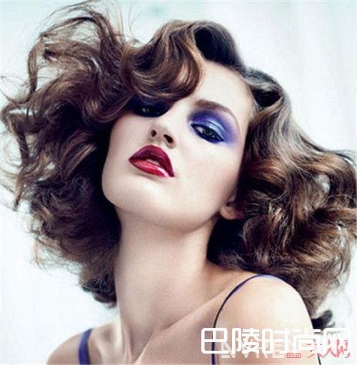 编发造型怎么做出一点变化_怎么快速变换发型?让你在这个春季美翻天