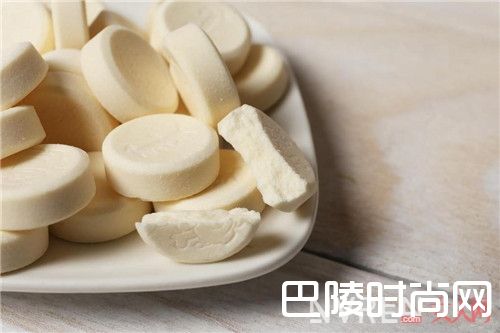 几点吃钙片对睡眠有帮助_春季排毒养颜的方法 掌握黄金时刻一身轻松