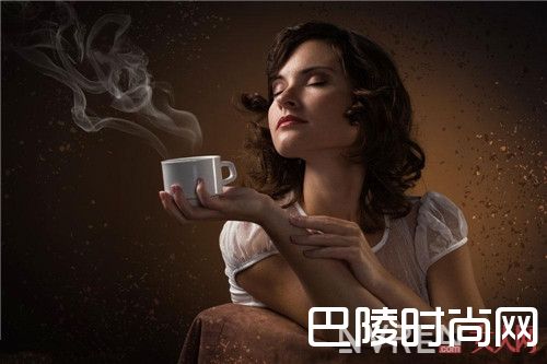 饮水排毒的关键在什么时间_春季排毒养颜的方法 掌握黄金时刻一身轻松